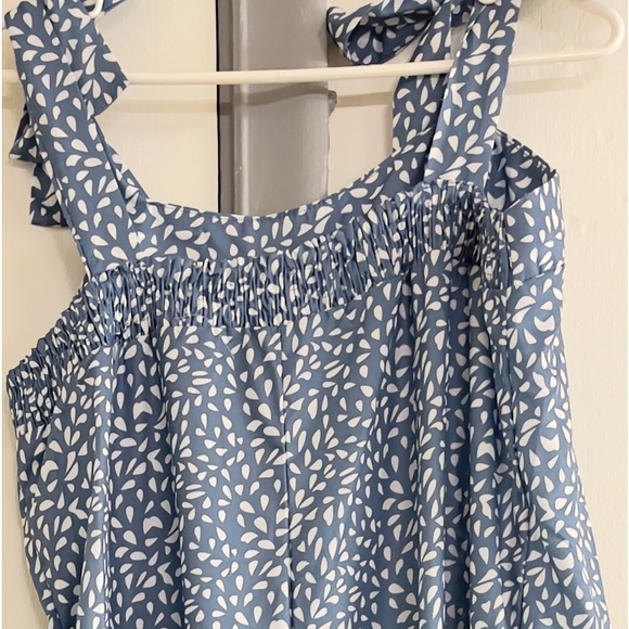 Off brand… Blue and white print jumpsuit size L - Picture 1 of 6